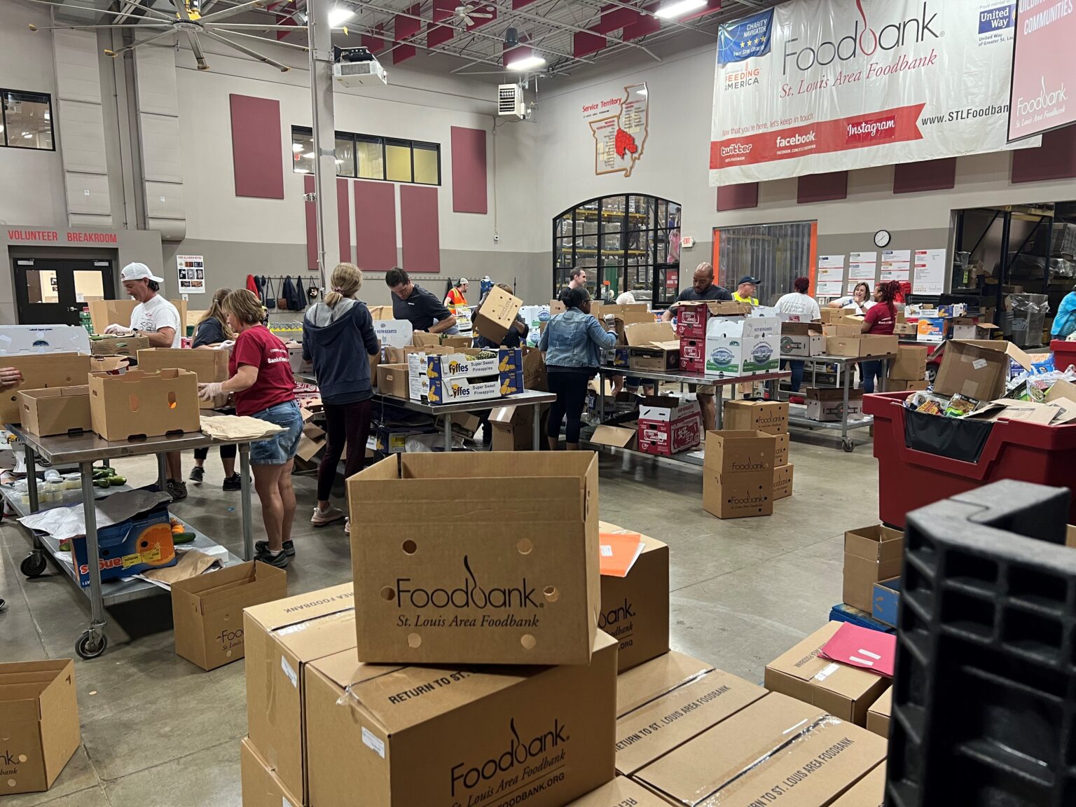 St. Louis Area Foodbank | Volunteer Opportunities